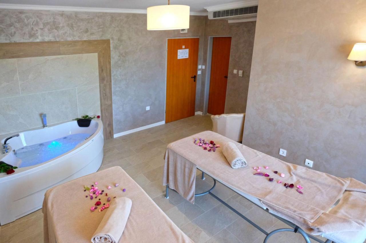 Paradise Hotel & Relax Center Pomorie Exterior foto